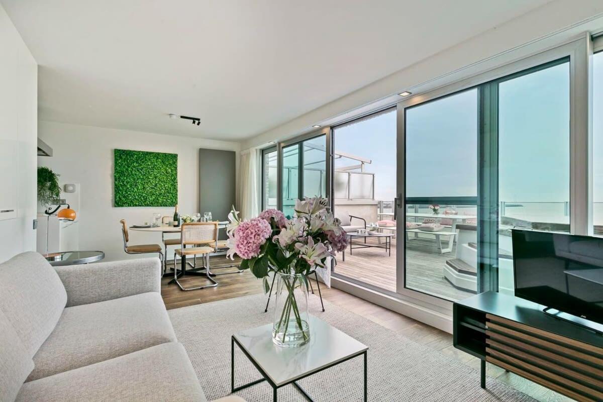 Modern Penthouse With Stunning Sea-View, Sauna And 2 Large Terraces! Apartment Knokke-Heist Exterior photo