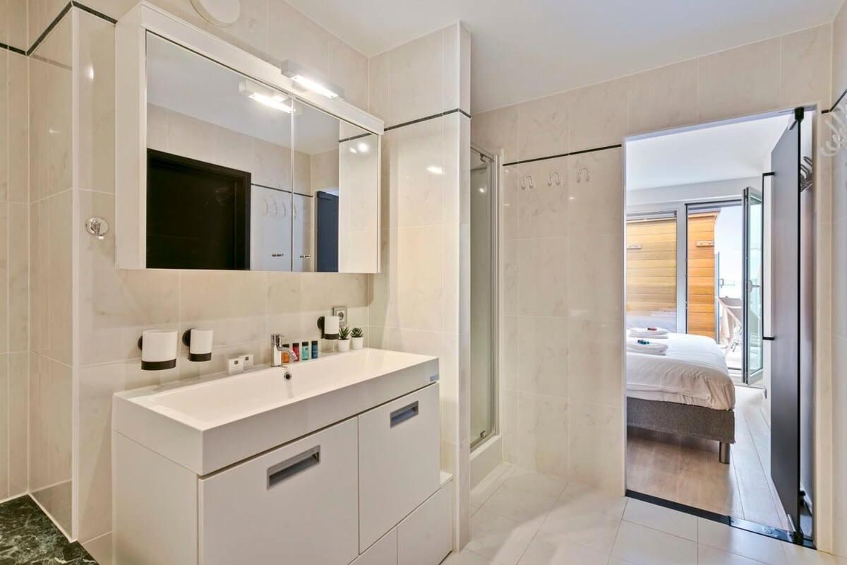 Modern Penthouse With Stunning Sea-View, Sauna And 2 Large Terraces! Apartment Knokke-Heist Exterior photo